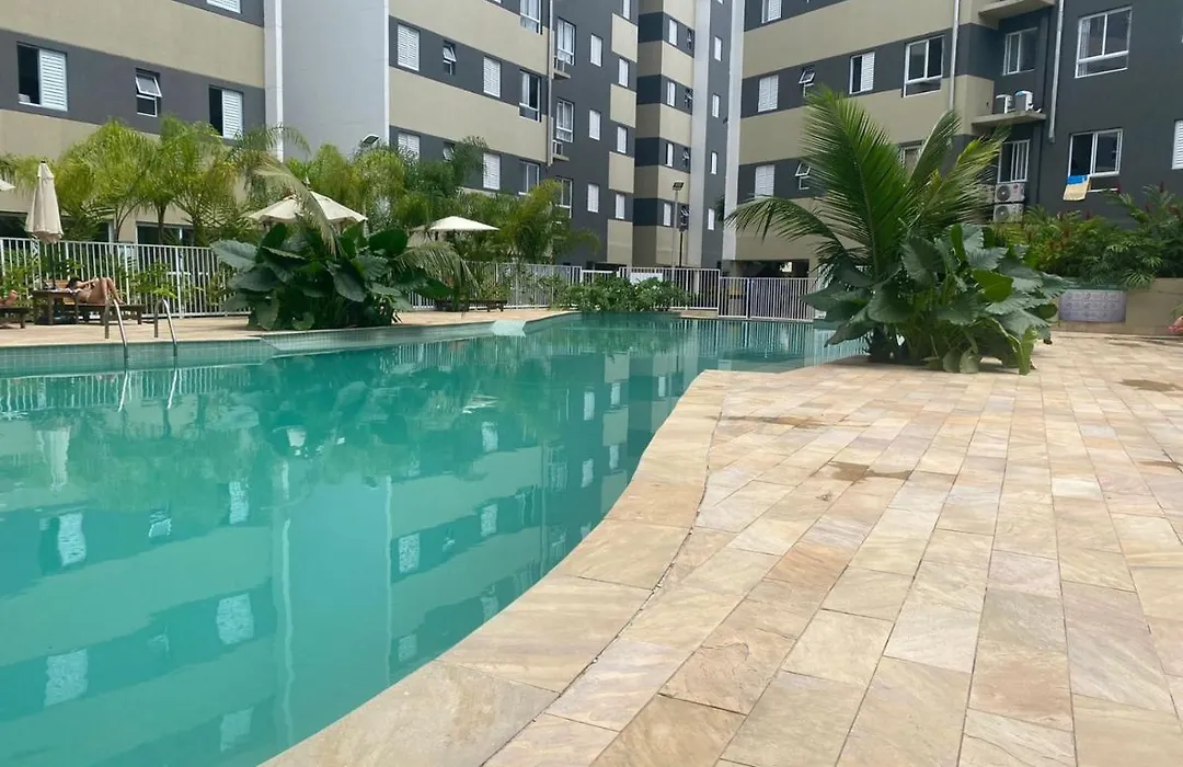 Apto em Condomínio Resort Ubatuba-1